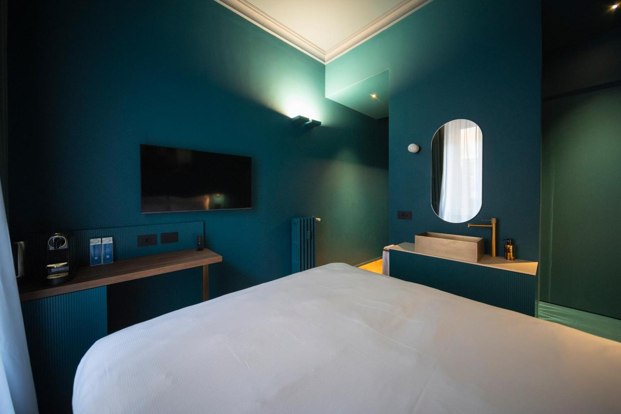 Fontana 16 Rooms มิลาน ภายนอก รูปภาพ